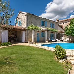 https://villa-janko.in-istria.net
